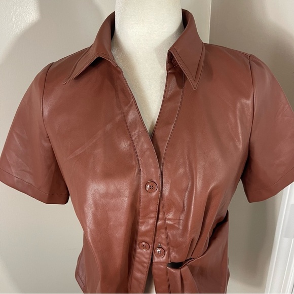 House of Harlow brown faux Leather twisted front shirt - Picture 3 of 11